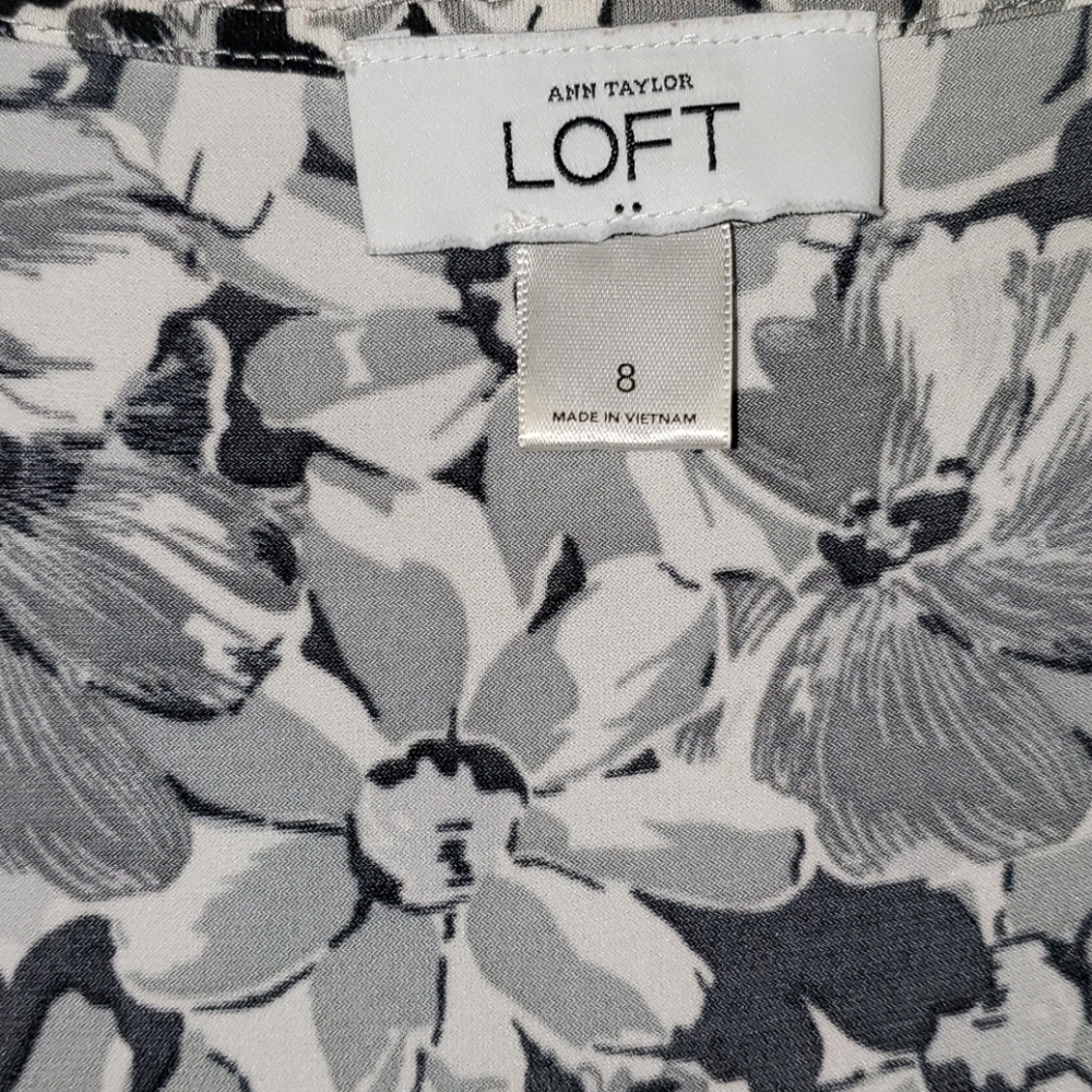 Worn only once! Ann Taylor Loft Dress - Picture 3 of 6